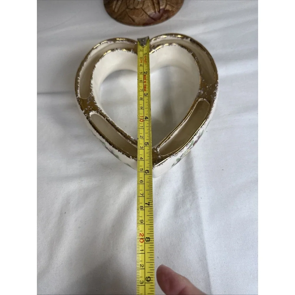VTG Heart Shaped Pansy Posey Flower Table Top Ring Vase 6.25X5.5